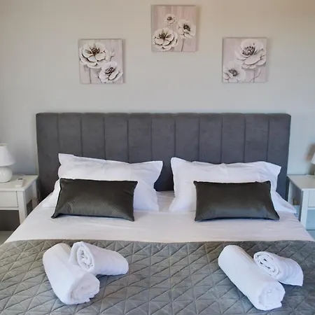 Maison Euphoria Holiday home Sinarades